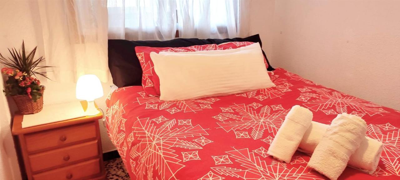 Blue Double Private Room At Front Beach - Habitacion Doble En La Playa Valencia Exterior foto